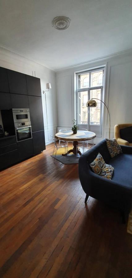 L'Ecu : Un Haussmannien Accueillant! Apartment แร็งส์ ภายนอก รูปภาพ