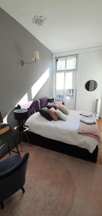 L'Ecu : Un Haussmannien Accueillant! Apartment แร็งส์ ภายนอก รูปภาพ
